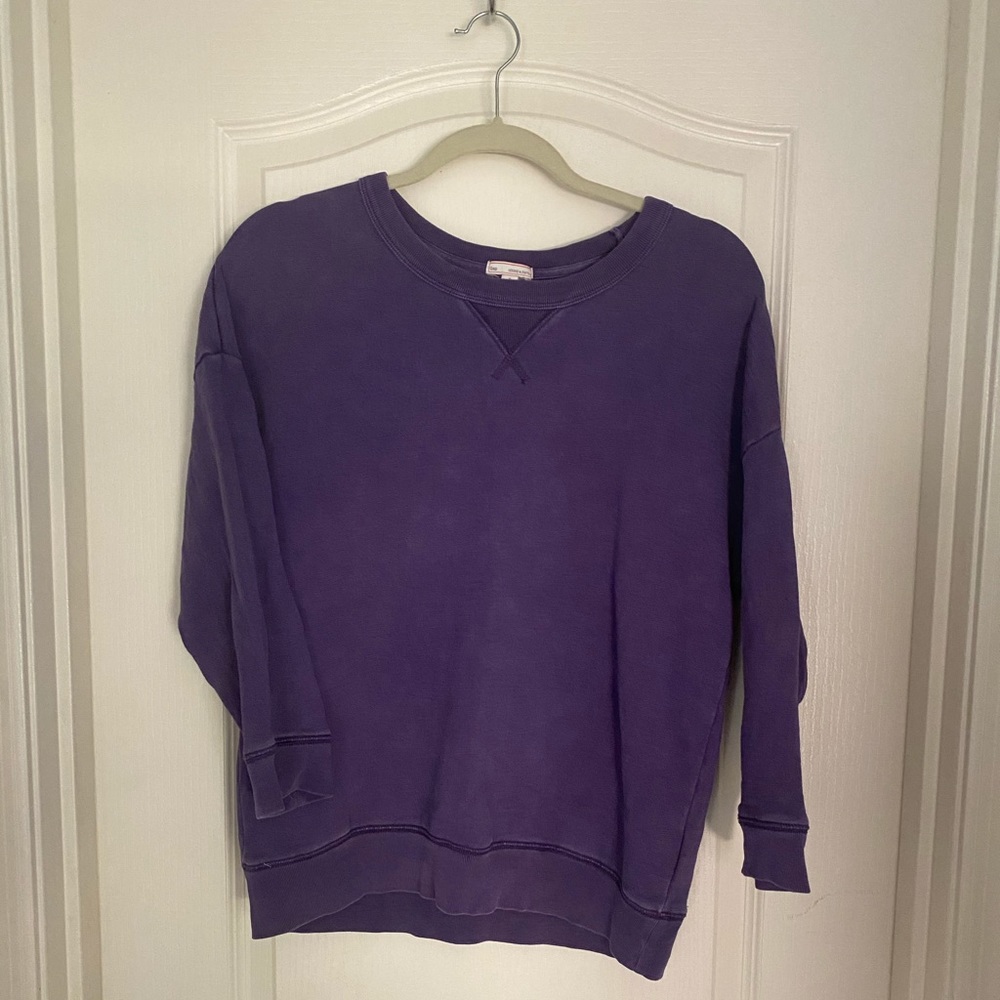 Gap - Women’s Purple Sweatshirt